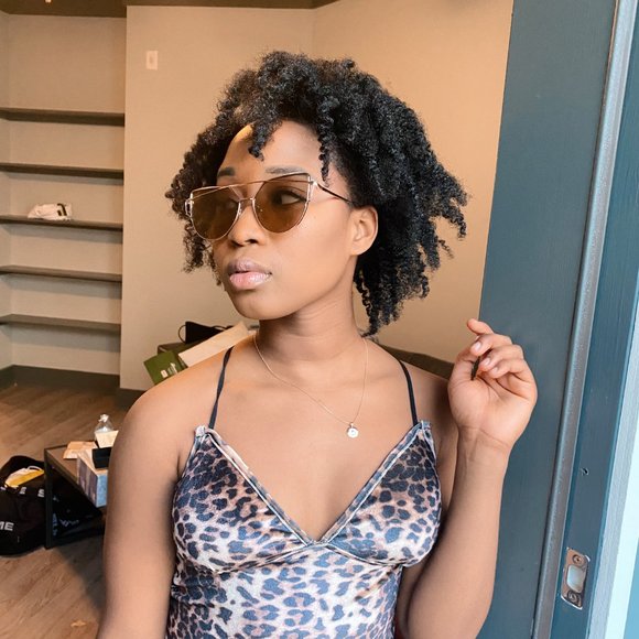 Velvet Top - Picture 2 of 6